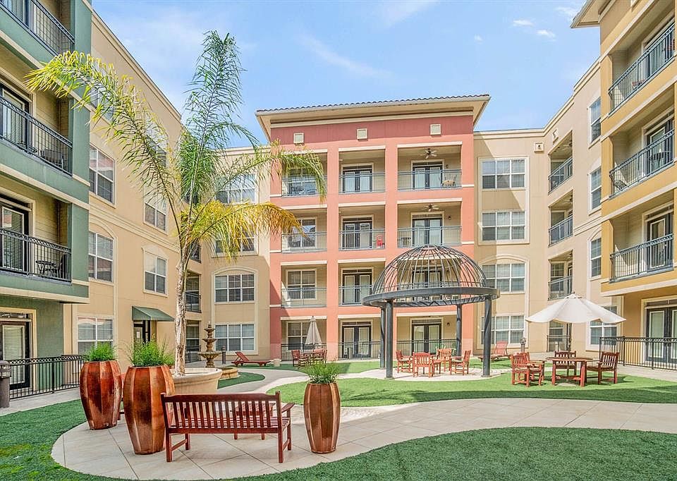 1st image of 1711 Old Spanish Trl APT 116