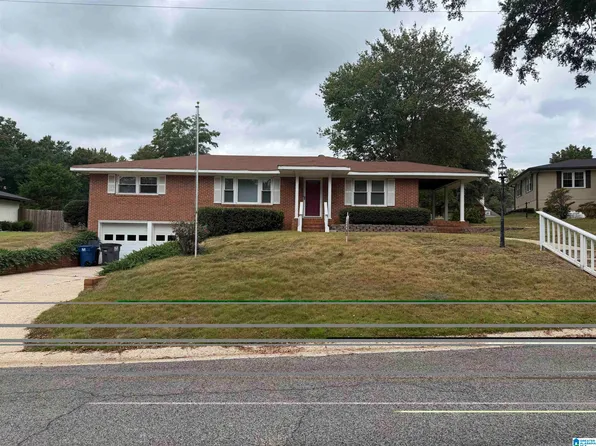 122 Dew Dr, Trussville, AL 35173