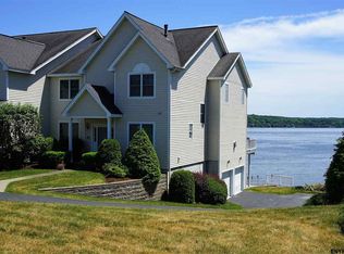 25 Cliffside Dr, Saratoga Springs, NY 12866