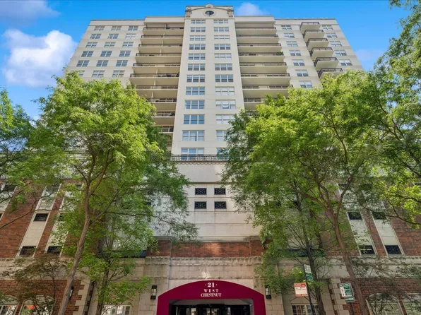 21 W Chestnut St APT 1206, Chicago, IL 60610