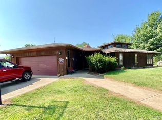 414 W 9th St #1, Ellsworth, KS 67439