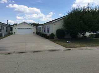 22461 S Lakepoint Ct, Channahon, IL 60410