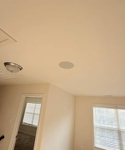 6925 Hapsburg Ln — Photo 11