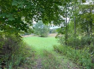 670 Hollow Rd, Staatsburg, NY 12580