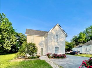 515 S Washington St, Siloam Springs, AR 72761