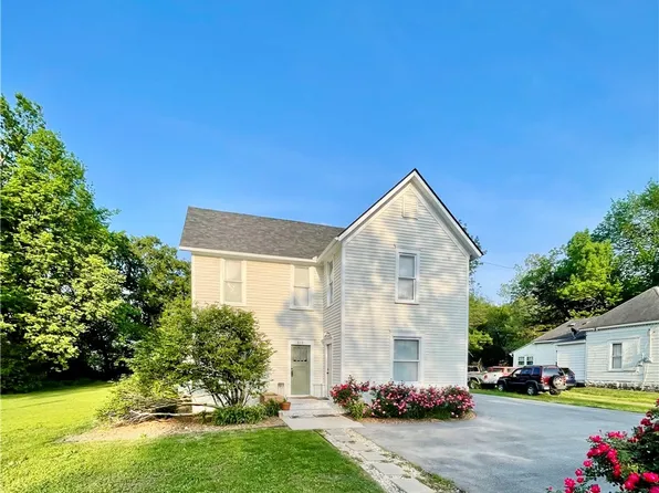 515 S Washington St, Siloam Springs, AR 72761