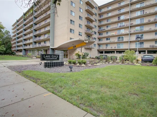 10301 Lake Ave APT 409, Cleveland, OH 44102