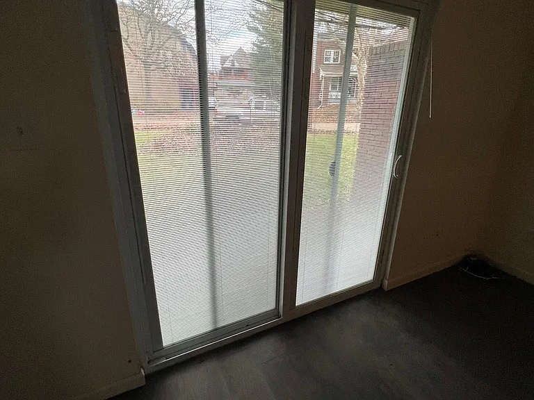 406 Rebecca Ave — Photo 20