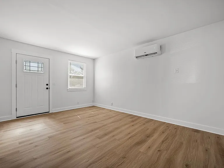 4321 Central Valley Dr #4321 — Photo 3