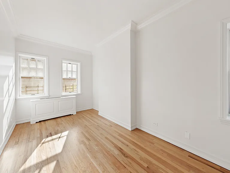 687 Greenwich St #1 — Photo 12