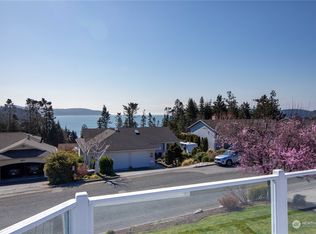 4604 Queen Ann Way, Anacortes, WA