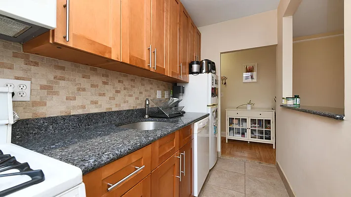 Sold by Home Grown Real Estate | media 20