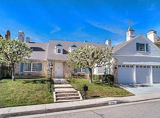 5949 Nora Lynn Dr, Woodland Hills, CA 91367