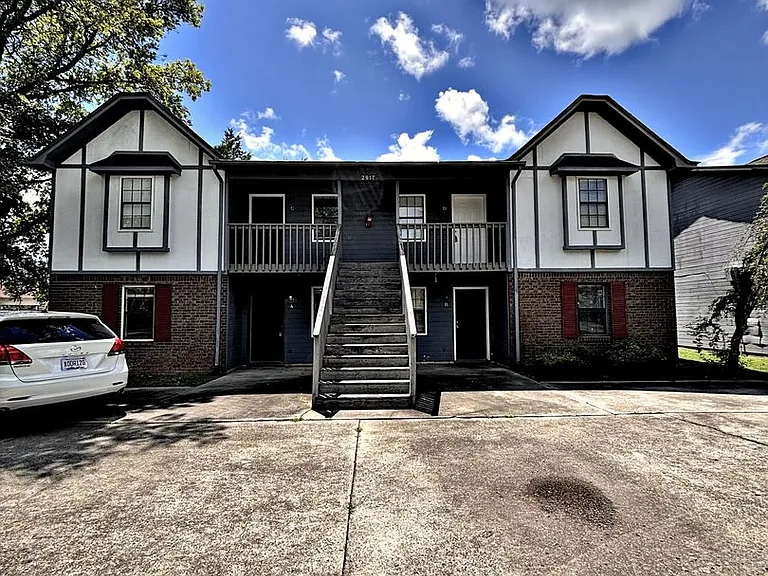 2917 Wimberly Dr SW #D — Photo 1
