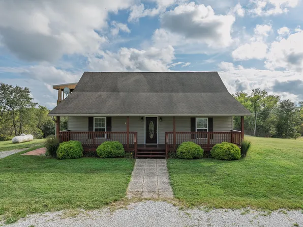 3926 Hogg Ridge Rd, Williamstown, KY 41097