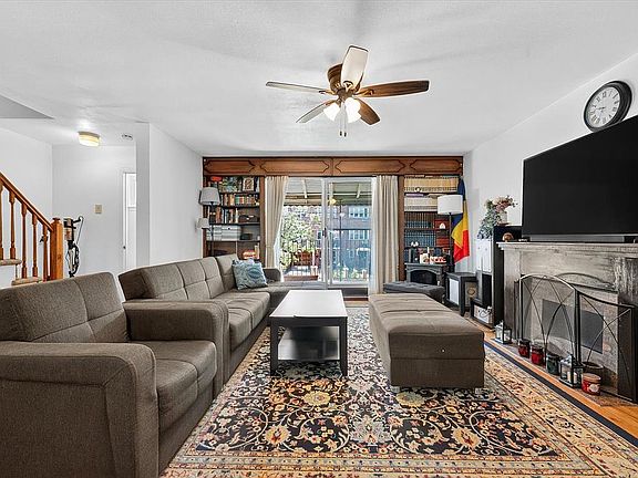4th image of 7241 52nd Ave