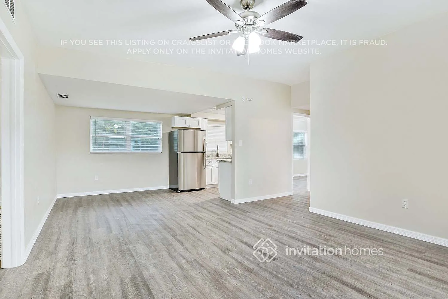 1834 N Powers Dr Orlando, FL 32818 — Photo 4