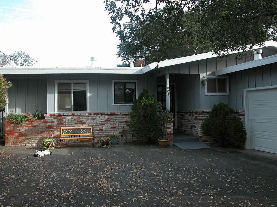 1st image of 1008 Loma Ct
