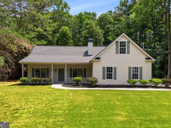 2786 Club Forest Dr, Conyers, GA 30013