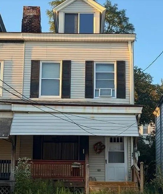 1st image of 226 Bonvue St