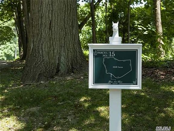 5th image of 10 Spring Hill Ln