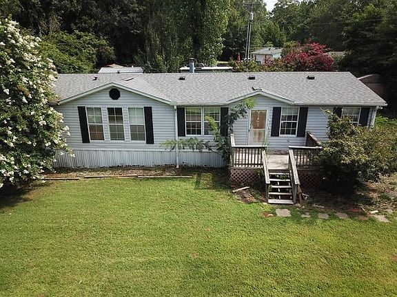 2nd image of 2 S Silver Lake Dr