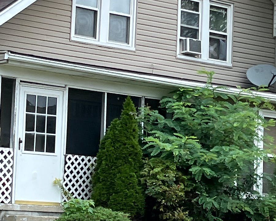 1st image of 917 Tupelo Dr
