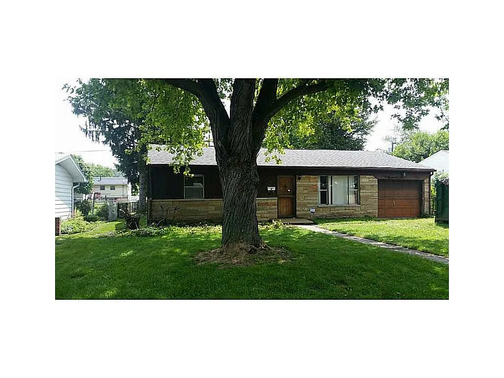 2831 Hillside Ave photo 1