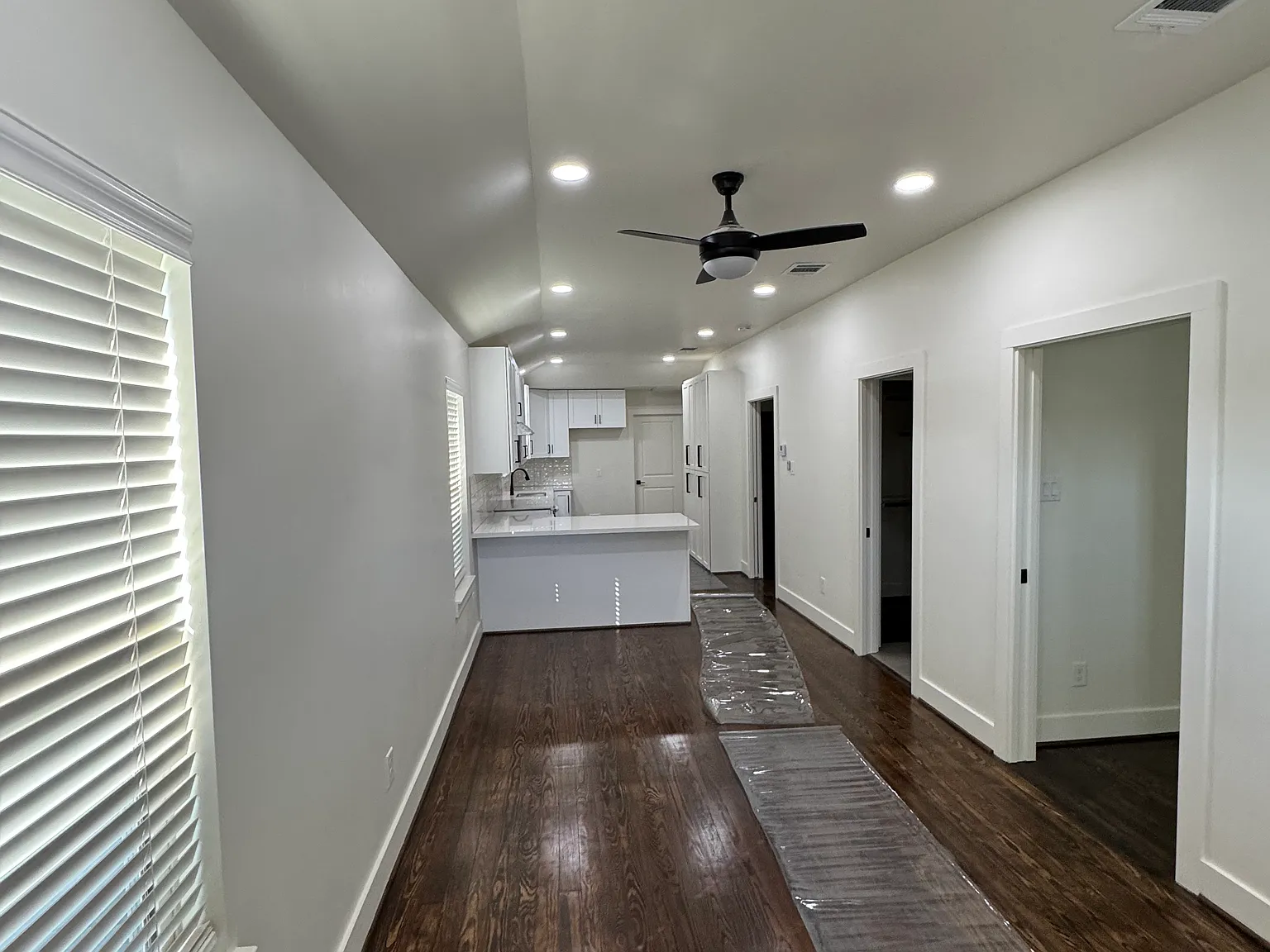 1614 Edwards St — Photo 3
