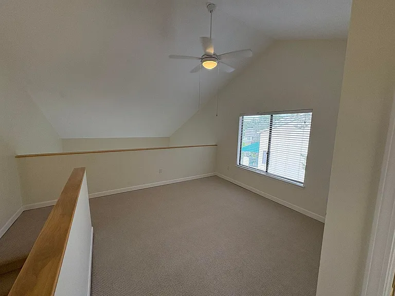 314 Westlake Ct — Photo 23