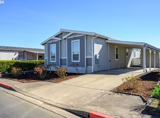 1000 S McKern Ct #55, Newberg, OR 97132