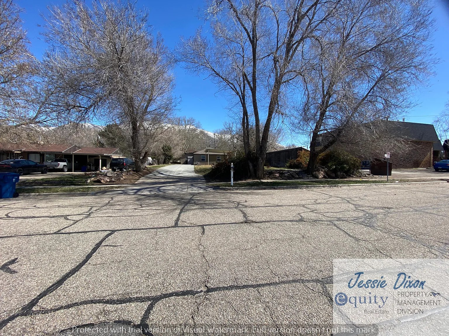 5 bed, 2178 sqft, $2,400 — Photo 2