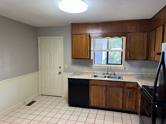 5th image of 2187 Dugan St #2187