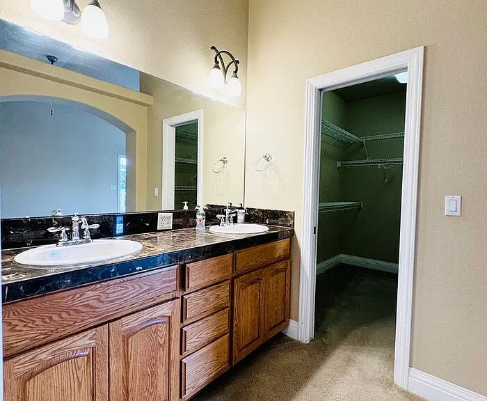 4960 Hornbeam Ct — Photo 22