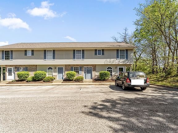 3rd image of 765 E Sherwood Hills Dr