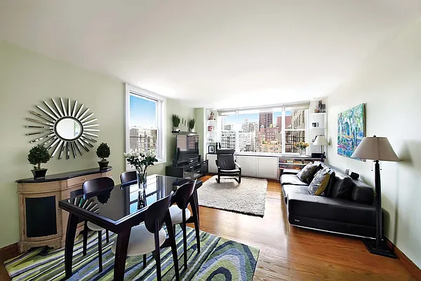 Sold by Stribling | media 15