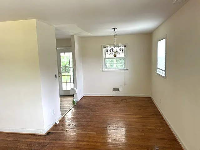 4009 Halifax Rd — Photo 9