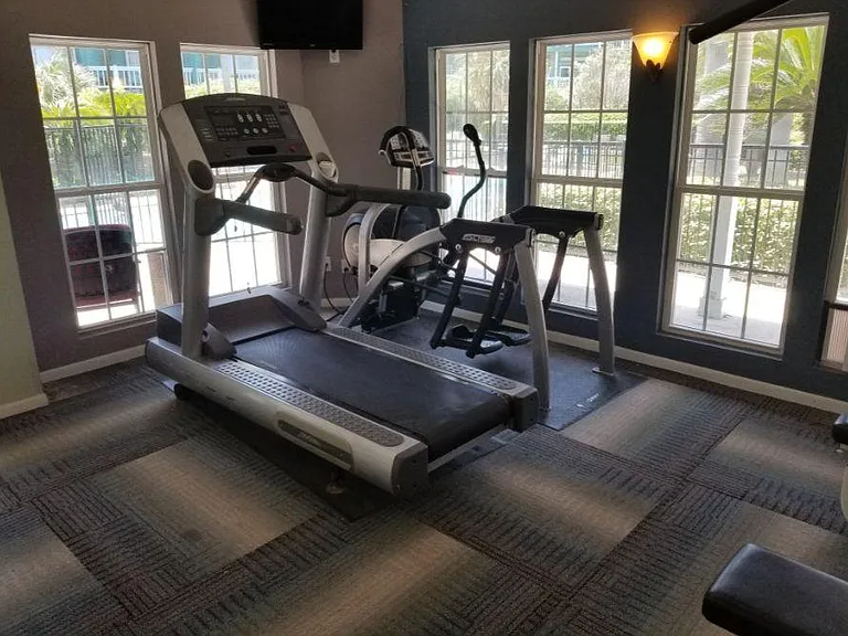 The Oceanfront Galveston Apartments — Photo 55