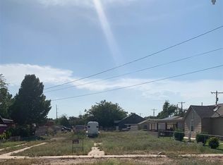 309 S Olive St, Carlsbad, NM 88220