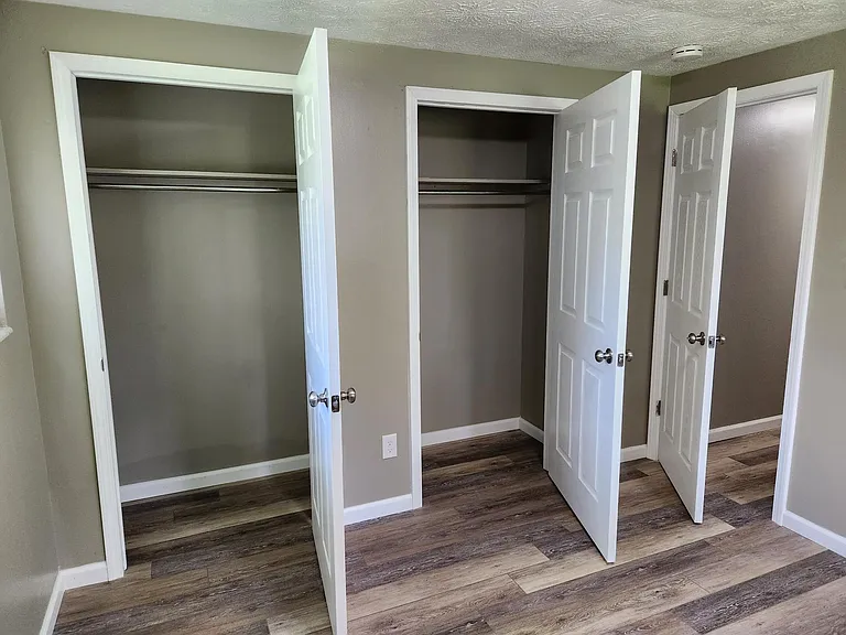 1256 Heritage Dr — Photo 13