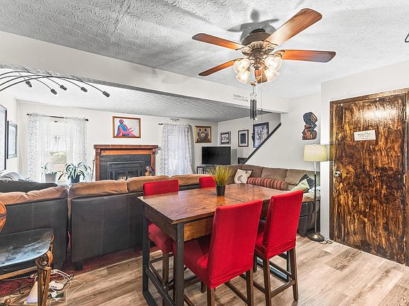 4th image of 3727 Pendlestone Dr