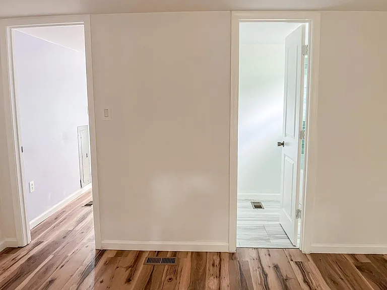 210 Forest Dr — Photo 6