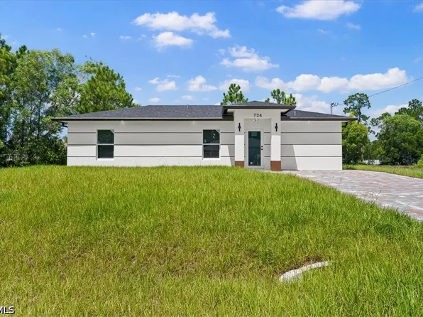 724 Anaconda Ave S, Lehigh Acres, FL 33974