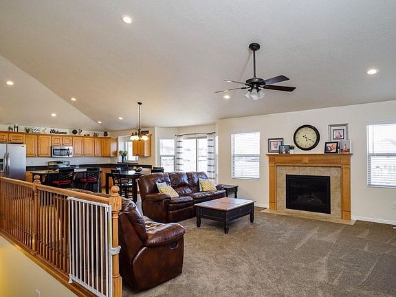 5th image of 6684 W Desert Lily Cir