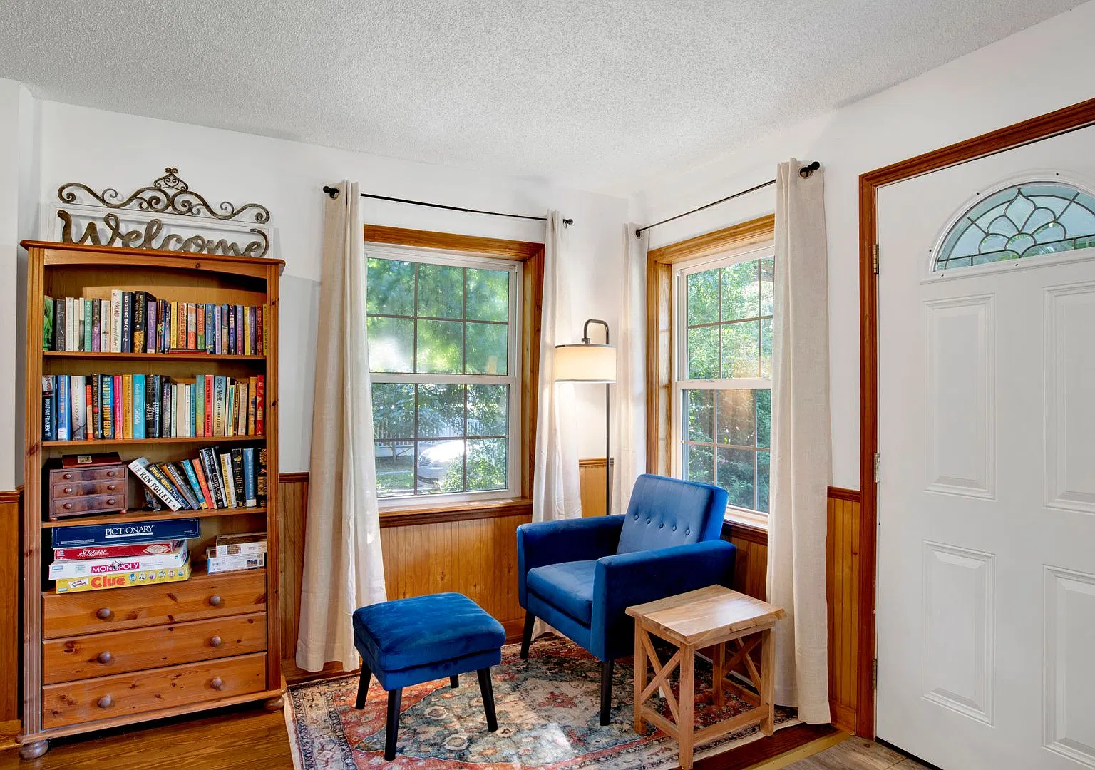 Cozy Furnished Cottage close to NAS and Downtown Pensacola — Photo 2