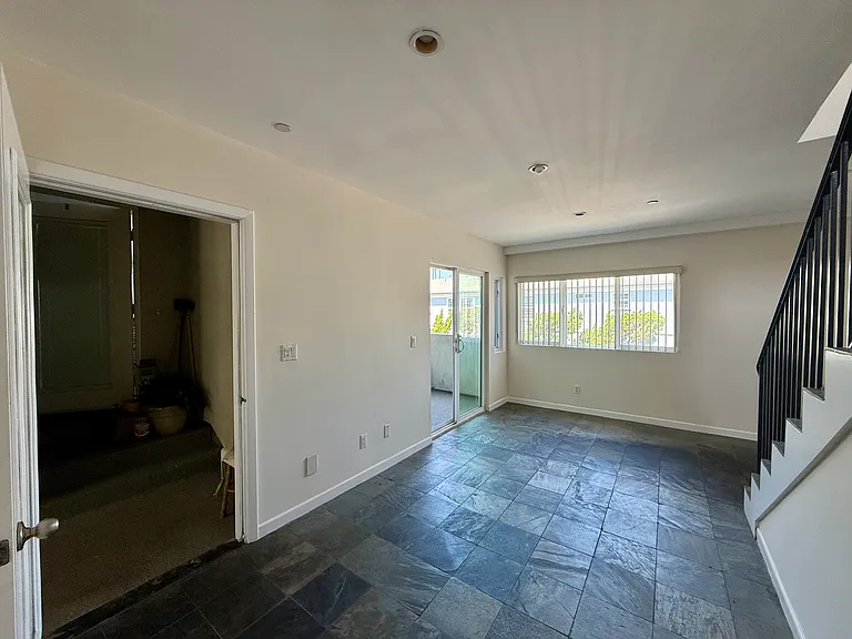 4501 E Ocean Blvd #1 — Photo 3