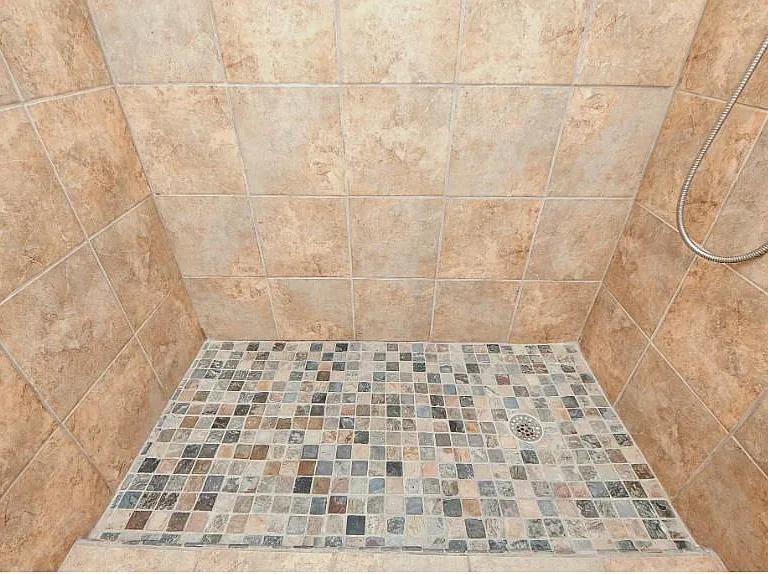 7233 Beechnut St #A — Photo 22