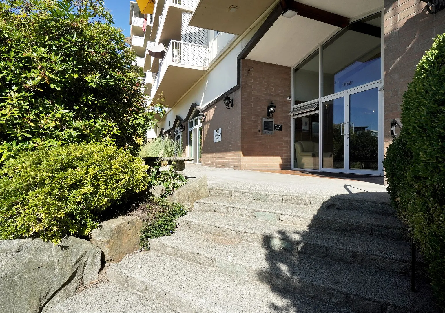 130 Keith Road, West — Photo 3