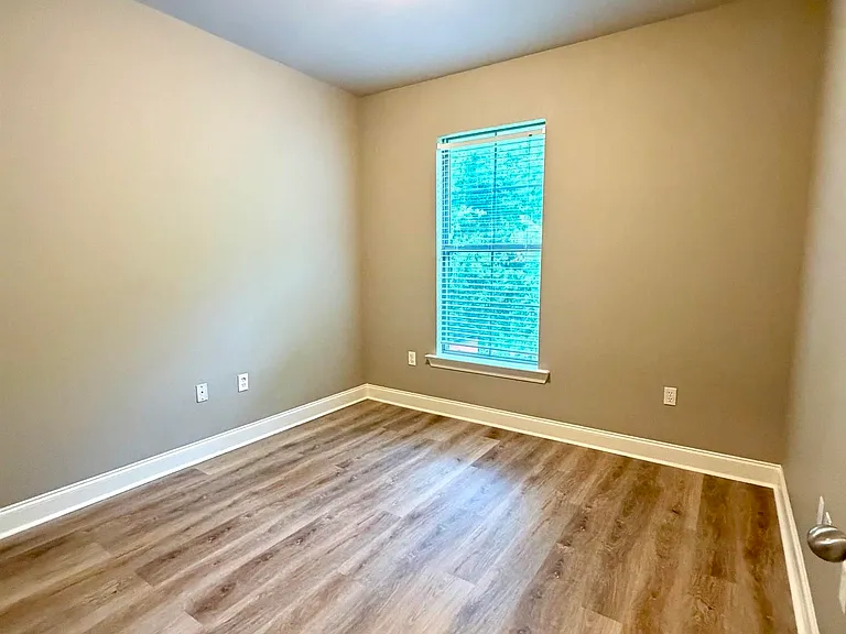 910 S Audubon Place Ave — Photo 14