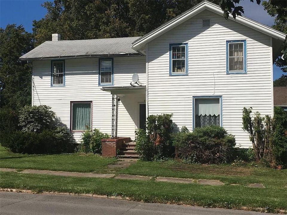 1st image of 27 E Albion St